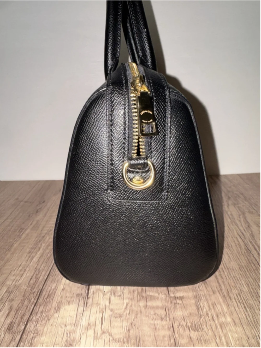 Coach approx 10”